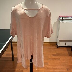 Juicy Couture Light Pink Keyhole Short Sleeve Top